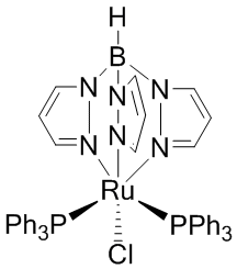 Chloro[hydrotris(pyrazol-1-yl)borato]bis(triphenyl­phosphine)ruthenium(II) ethanol adduct