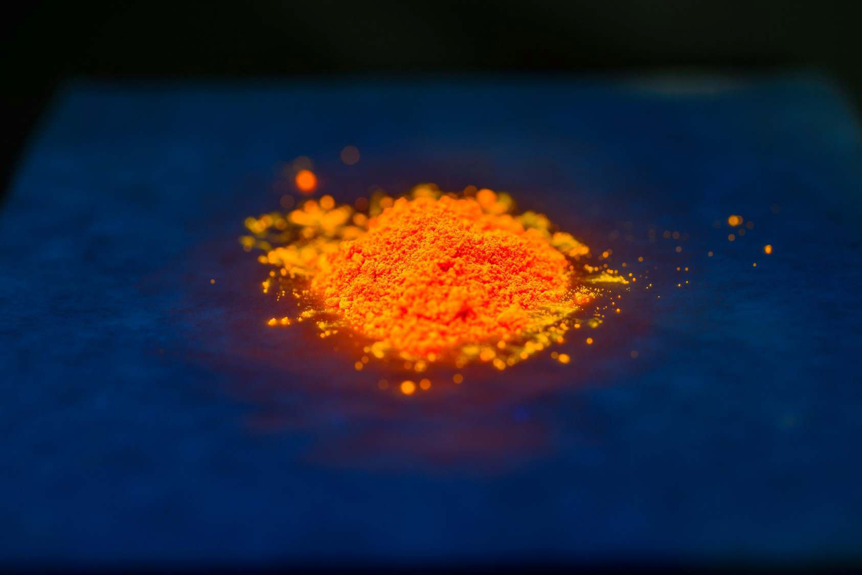 Copper Indium Disulfide/Zinc Sulfide Quantum Dots, Peak Emission 590nm ± 10nm, QY > 75%