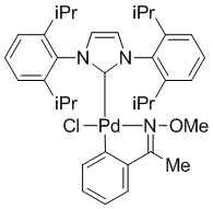 Chloro{2-[1-(N-methoxy)iminoethyl]phenyl}{[1,3-bis(2,6-di-i-propylphenyl]imidzole-2-ylidene}palladium(II)